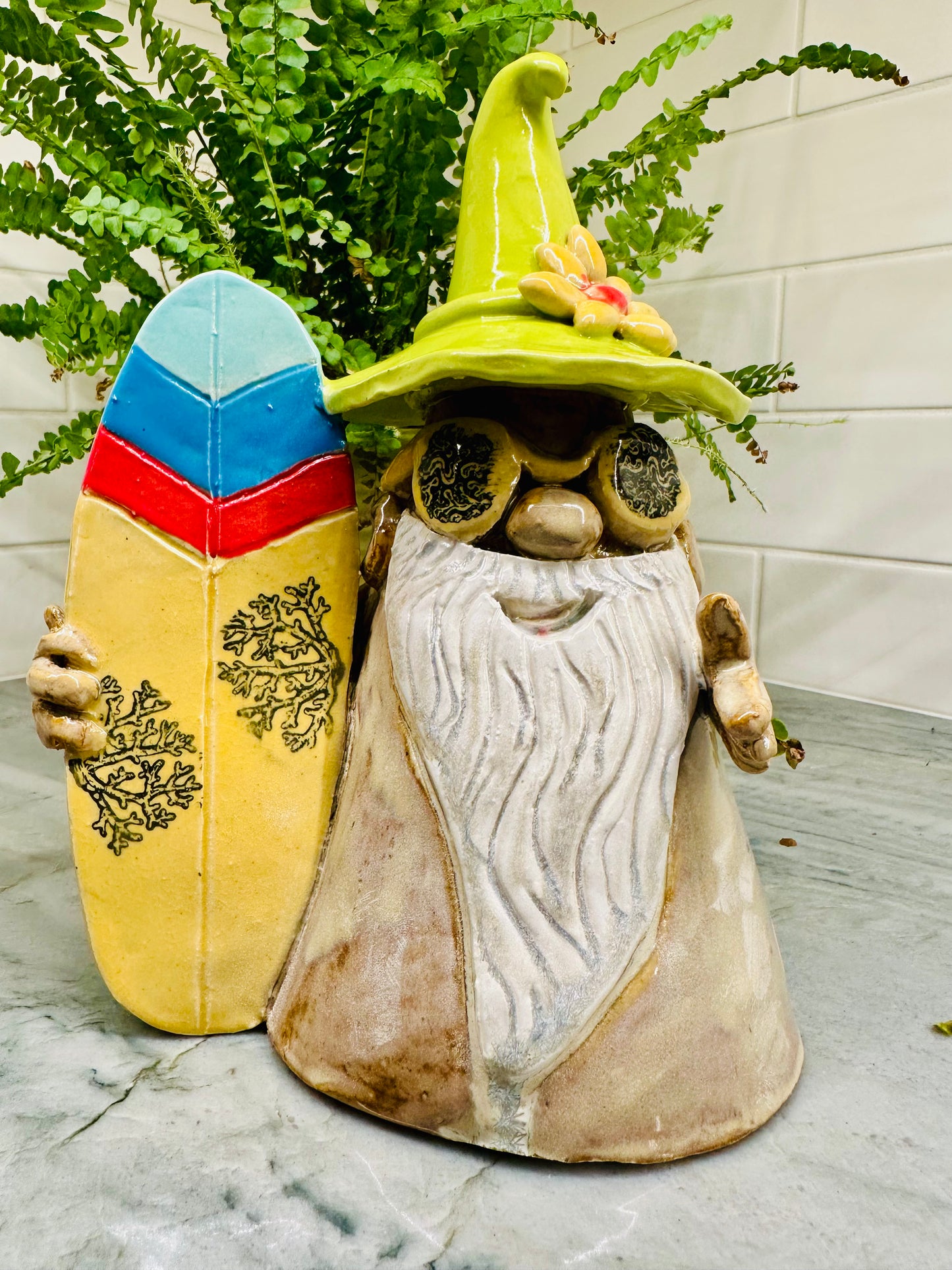 Surfer Gnome